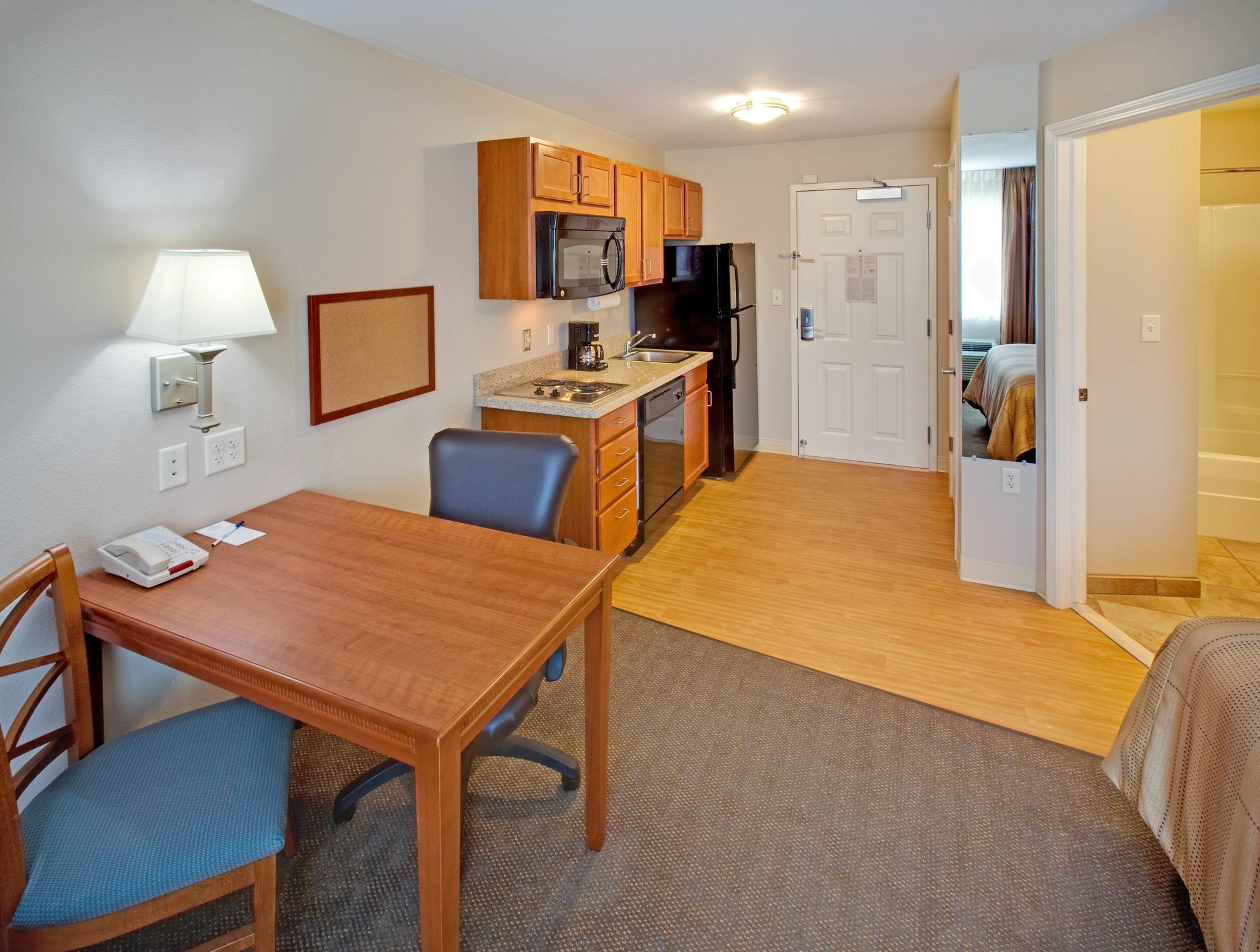Candlewood Suites Bellevue Room photo